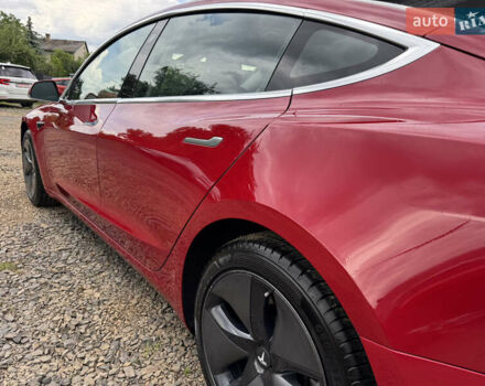 Тесла Модель 3 2018 в Луцке на Automoto.ua Красный Тесла Модель 3, объемом двигателя 0 л и пробегом 137 тыс. км за 17200 $, фото 26 на Automoto.ua