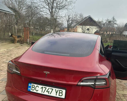 Красный Тесла Модель 3, объемом двигателя 0 л и пробегом 113 тыс. км за 14990 $, фото 6 на Automoto.ua