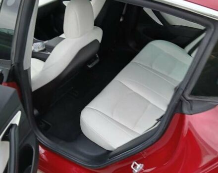 Червоний Тесла Модель 3, об'ємом двигуна 0 л та пробігом 105 тис. км за 17500 $, фото 22 на Automoto.ua