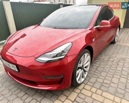 Червоний Тесла Модель 3, об'ємом двигуна 0 л та пробігом 86 тис. км за 20750 $, фото 5 на Automoto.ua