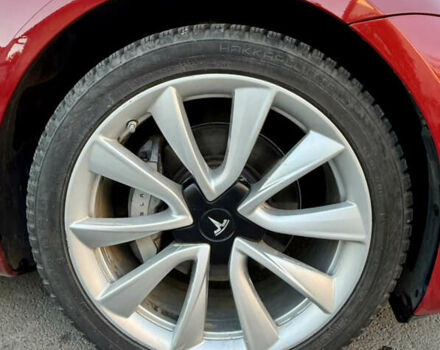 Червоний Тесла Модель 3, об'ємом двигуна 0 л та пробігом 84 тис. км за 18200 $, фото 14 на Automoto.ua