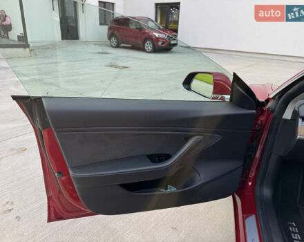 Тесла Модель 3 2019 у Луцьку на Automoto.ua Червоний Тесла Модель 3, об'ємом двигуна 0 л та пробігом 114 тис. км за 16900 $, фото 33 на Automoto.ua