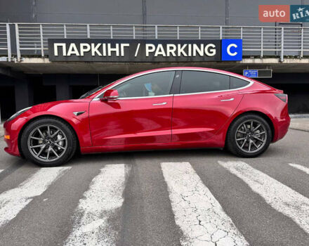 Червоний Тесла Модель 3, об'ємом двигуна 0 л та пробігом 96 тис. км за 18900 $, фото 16 на Automoto.ua