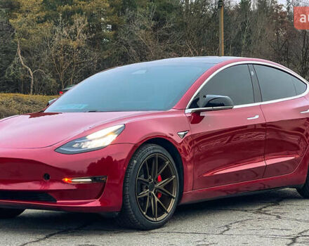 Червоний Тесла Модель 3, об'ємом двигуна 0 л та пробігом 149 тис. км за 19499 $, фото 1 на Automoto.ua