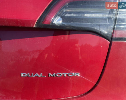 Тесла Модель 3 2019 в Тернополе на Automoto.ua Красный Тесла Модель 3, объемом двигателя 0 л и пробегом 110 тыс. км за 20394 $, фото 7 на Automoto.ua