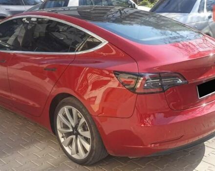 Красный Тесла Модель 3, объемом двигателя 0 л и пробегом 158 тыс. км за 15951 $, фото 2 на Automoto.ua