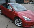 Красный Тесла Модель 3, объемом двигателя 0 л и пробегом 121 тыс. км за 16900 $, фото 1 на Automoto.ua