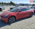 Красный Тесла Модель 3, объемом двигателя 0 л и пробегом 37 тыс. км за 3000 $, фото 1 на Automoto.ua