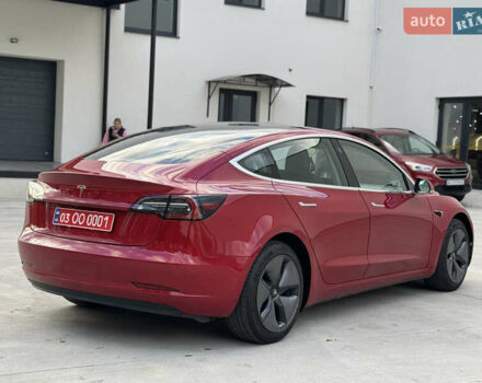 Тесла Модель 3 2019 у Луцьку на Automoto.ua Червоний Тесла Модель 3, об'ємом двигуна 0 л та пробігом 114 тис. км за 16900 $, фото 14 на Automoto.ua
