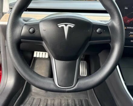 Червоний Тесла Модель 3, об'ємом двигуна 0 л та пробігом 42 тис. км за 10500 $, фото 9 на Automoto.ua