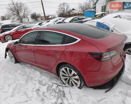 Красный Тесла Модель 3, объемом двигателя 0 л и пробегом 75 тыс. км за 9950 $, фото 3 на Automoto.ua