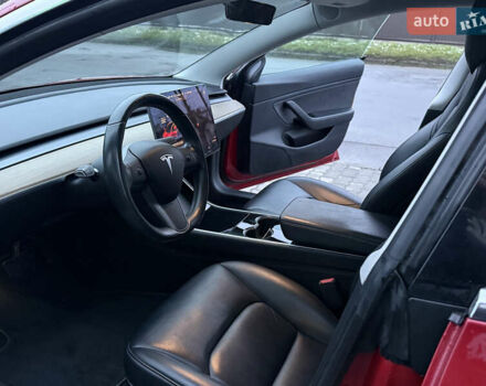 Червоний Тесла Модель 3, об'ємом двигуна 0 л та пробігом 162 тис. км за 14300 $, фото 15 на Automoto.ua