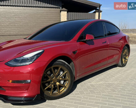 Червоний Тесла Модель 3, об'ємом двигуна 0 л та пробігом 60 тис. км за 19300 $, фото 2 на Automoto.ua