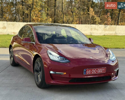 Тесла Модель 3 2019 у Луцьку на Automoto.ua Червоний Тесла Модель 3, об'ємом двигуна 0 л та пробігом 114 тис. км за 16900 $, фото 54 на Automoto.ua