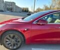 Тесла Модель 3 2019 в Днепре (Днепропетровске) на Automoto.ua Красный Тесла Модель 3, объемом двигателя 0 л и пробегом 112 тыс. км за 17899 $, фото 13 на Automoto.ua