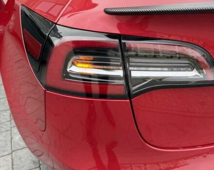 Красный Тесла Модель 3, объемом двигателя 0 л и пробегом 86 тыс. км за 19300 $, фото 37 на Automoto.ua