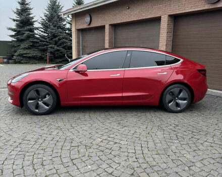 Красный Тесла Модель 3, объемом двигателя 0 л и пробегом 125 тыс. км за 17999 $, фото 3 на Automoto.ua