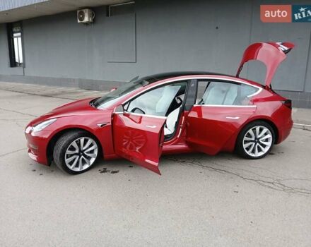 Червоний Тесла Модель 3, об'ємом двигуна 0 л та пробігом 105 тис. км за 17500 $, фото 15 на Automoto.ua