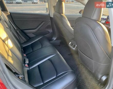 Червоний Тесла Модель 3, об'ємом двигуна 0 л та пробігом 92 тис. км за 18700 $, фото 8 на Automoto.ua