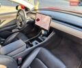 Красный Тесла Модель 3, объемом двигателя 0 л и пробегом 114 тыс. км за 18299 $, фото 31 на Automoto.ua