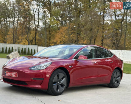 Тесла Модель 3 2019 у Луцьку на Automoto.ua Червоний Тесла Модель 3, об'ємом двигуна 0 л та пробігом 114 тис. км за 16900 $, фото 7 на Automoto.ua