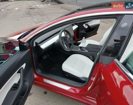 Червоний Тесла Модель 3, об'ємом двигуна 0 л та пробігом 105 тис. км за 17500 $, фото 12 на Automoto.ua