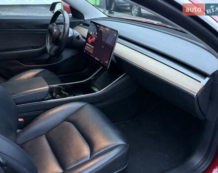 Червоний Тесла Модель 3, об'ємом двигуна 0 л та пробігом 162 тис. км за 14300 $, фото 13 на Automoto.ua