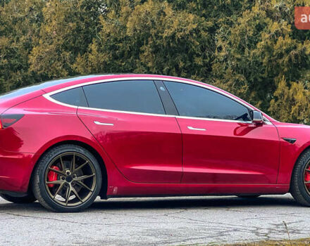 Червоний Тесла Модель 3, об'ємом двигуна 0 л та пробігом 149 тис. км за 19499 $, фото 9 на Automoto.ua