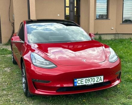 Тесла Модель 3 2019 в Черновцах на Automoto.ua Красный Тесла Модель 3, объемом двигателя 0 л и пробегом 117 тыс. км за 17500 $, фото 2 на Automoto.ua