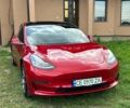 Тесла Модель 3 2019 в Черновцах на Automoto.ua Красный Тесла Модель 3, объемом двигателя 0 л и пробегом 117 тыс. км за 17500 $, фото 2 на Automoto.ua