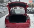 Красный Тесла Модель 3, объемом двигателя 0 л и пробегом 63 тыс. км за 20900 $, фото 27 на Automoto.ua