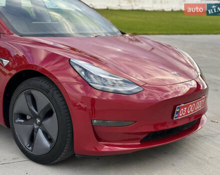 Тесла Модель 3 2019 у Луцьку на Automoto.ua Червоний Тесла Модель 3, об'ємом двигуна 0 л та пробігом 114 тис. км за 16900 $, фото 19 на Automoto.ua