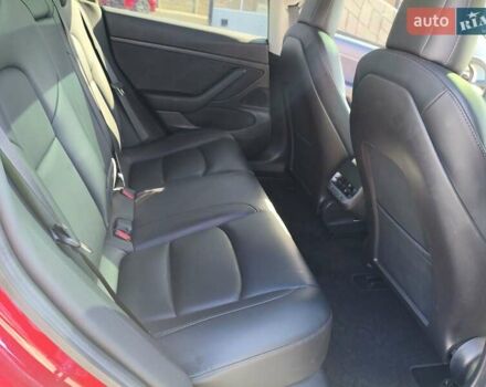 Красный Тесла Модель 3, объемом двигателя 0 л и пробегом 69 тыс. км за 17000 $, фото 18 на Automoto.ua