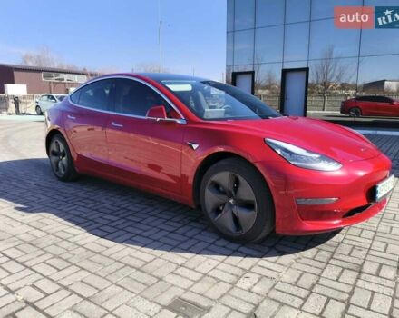 Красный Тесла Модель 3, объемом двигателя 0 л и пробегом 69 тыс. км за 17000 $, фото 7 на Automoto.ua