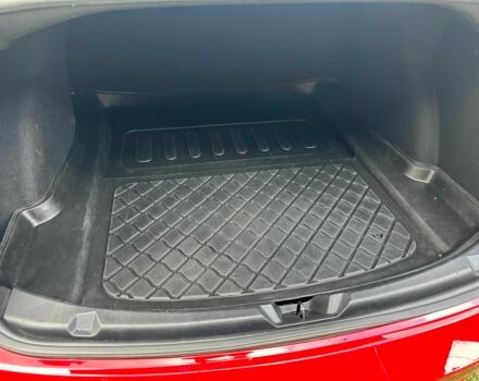 Тесла Модель 3 2019 в Черновцах на Automoto.ua Красный Тесла Модель 3, объемом двигателя 0 л и пробегом 117 тыс. км за 17500 $, фото 21 на Automoto.ua