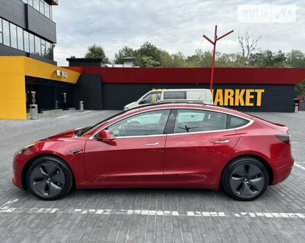 Красный Тесла Модель 3, объемом двигателя 0 л и пробегом 82 тыс. км за 23000 $, фото 7 на Automoto.ua