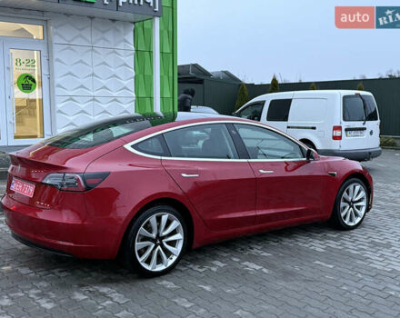 Червоний Тесла Модель 3, об'ємом двигуна 0 л та пробігом 162 тис. км за 14300 $, фото 6 на Automoto.ua