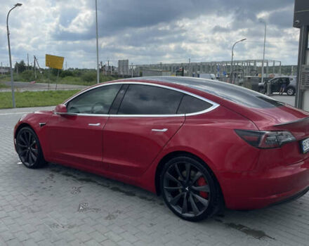 Красный Тесла Модель 3, объемом двигателя 0 л и пробегом 150 тыс. км за 17000 $, фото 3 на Automoto.ua