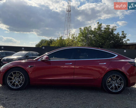 Тесла Модель 3 2020 у Луцьку на Automoto.ua Червоний Тесла Модель 3, об'ємом двигуна 0 л та пробігом 120 тис. км за 18500 $, фото 4 на Automoto.ua