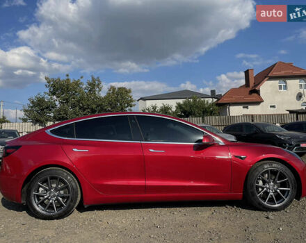 Тесла Модель 3 2020 у Луцьку на Automoto.ua Червоний Тесла Модель 3, об'ємом двигуна 0 л та пробігом 120 тис. км за 18500 $, фото 8 на Automoto.ua
