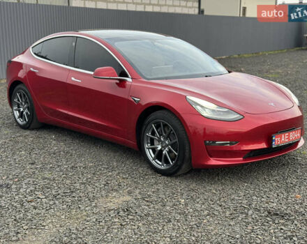 Красный Тесла Модель 3, объемом двигателя 0 л и пробегом 120 тыс. км за 18500 $, фото 5 на Automoto.ua