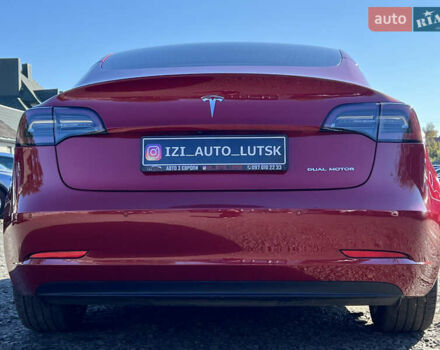 Тесла Модель 3 2020 у Луцьку на Automoto.ua Червоний Тесла Модель 3, об'ємом двигуна 0 л та пробігом 120 тис. км за 18500 $, фото 6 на Automoto.ua