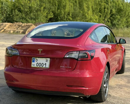 Красный Тесла Модель 3, объемом двигателя 0 л и пробегом 97 тыс. км за 19999 $, фото 5 на Automoto.ua