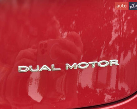 Красный Тесла Модель 3, объемом двигателя 0 л и пробегом 85 тыс. км за 22999 $, фото 9 на Automoto.ua