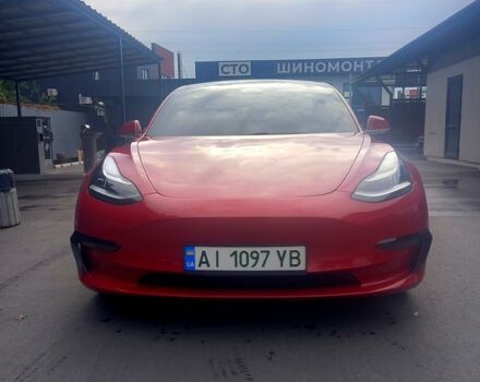Красный Тесла Модель 3, объемом двигателя 0 л и пробегом 103 тыс. км за 24000 $, фото 1 на Automoto.ua