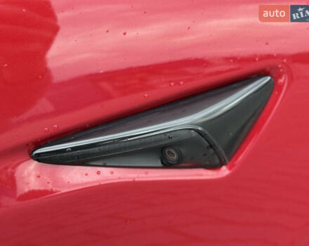 Красный Тесла Модель 3, объемом двигателя 0 л и пробегом 85 тыс. км за 22999 $, фото 33 на Automoto.ua