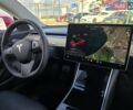 Красный Тесла Модель 3, объемом двигателя 0 л и пробегом 100 тыс. км за 17500 $, фото 17 на Automoto.ua