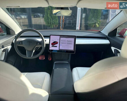 Красный Тесла Модель 3, объемом двигателя 0 л и пробегом 102 тыс. км за 18750 $, фото 9 на Automoto.ua