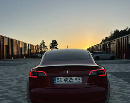 Тесла Модель 3 2020 в Львове на Automoto.ua Красный Тесла Модель 3, объемом двигателя 0 л и пробегом 80 тыс. км за 22000 $, фото 5 на Automoto.ua