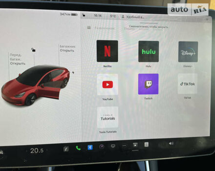 Красный Тесла Модель 3, объемом двигателя 0 л и пробегом 38 тыс. км за 34600 $, фото 6 на Automoto.ua